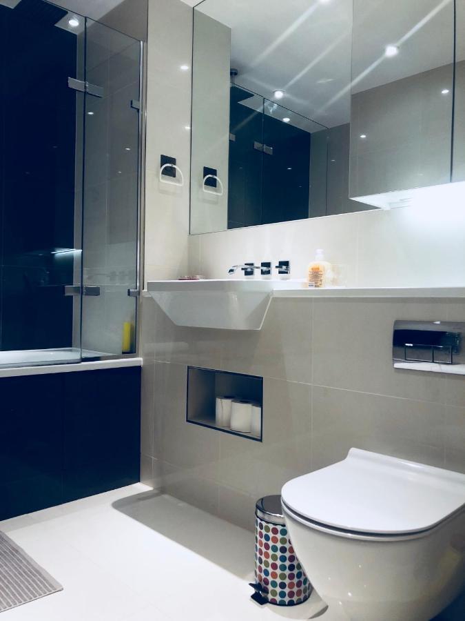 Ultra Modern Room Λονδίνο Εξωτερικό φωτογραφία